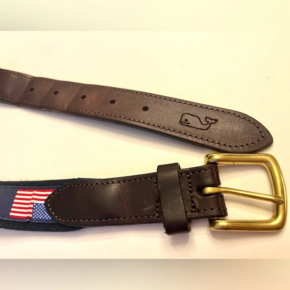 Vineyard Vines Men’s American Flag Canvas Solid Brass Buckle Club Leather Belt